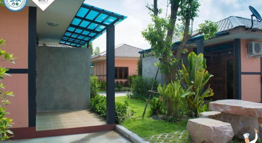 Baan Home Resort Kalasin Exterior foto